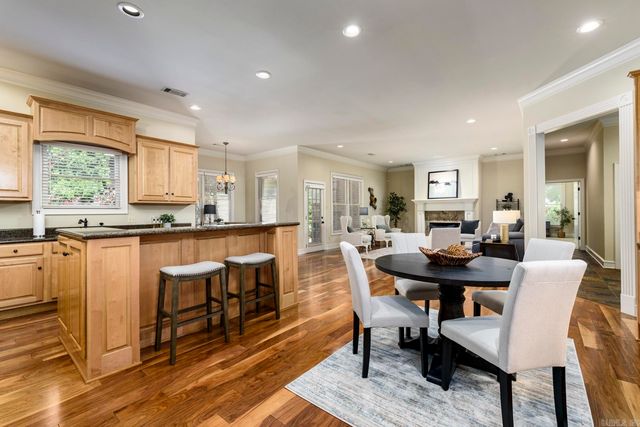 61 QUERCUS Circle, Little Rock, AR 72223