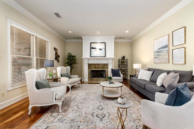 61 QUERCUS Circle, Little Rock, AR 72223