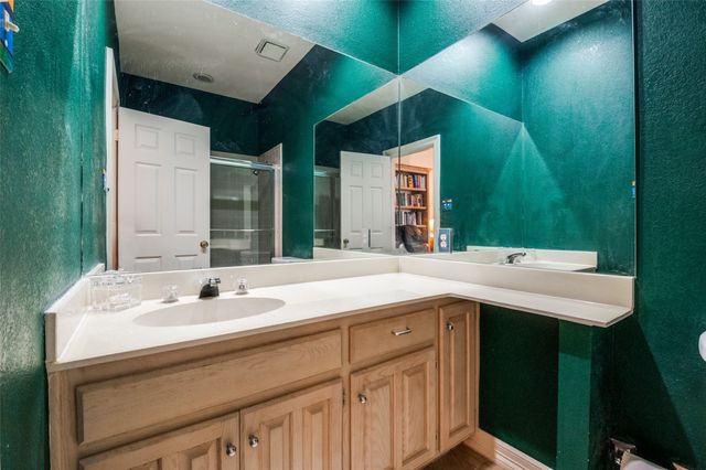 4711 N O Connor Road, Irving, TX 75062