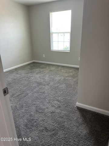 838 Wheatmill Lane, Jacksonville, NC 28546