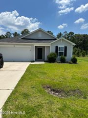 838 Wheatmill Lane, Jacksonville, NC 28546