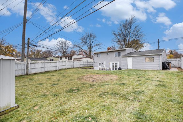 43752 Goldberg Drive, Sterling Heights, MI 48313