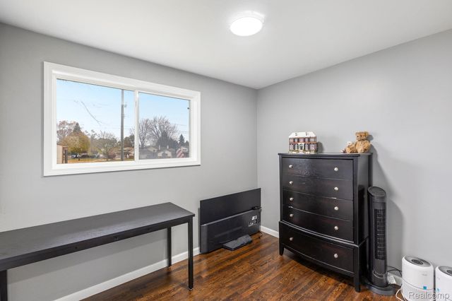 43752 Goldberg Drive, Sterling Heights, MI 48313