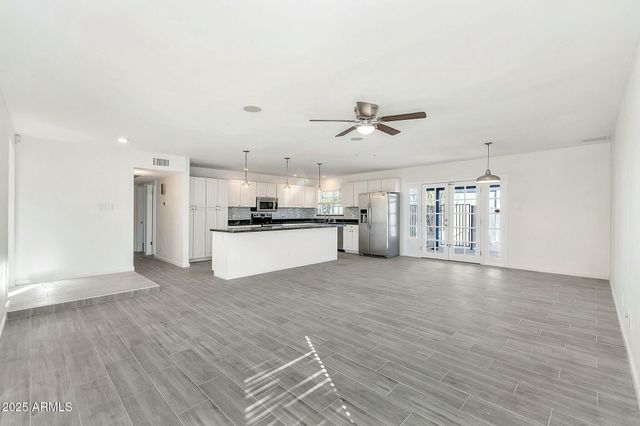 3922 E DAHLIA Drive, Phoenix, AZ 85032