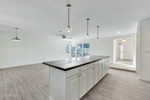 3922 E DAHLIA Drive, Phoenix, AZ 85032