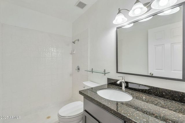 3922 E DAHLIA Drive, Phoenix, AZ 85032