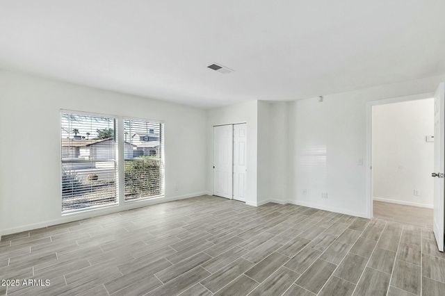 3922 E DAHLIA Drive, Phoenix, AZ 85032