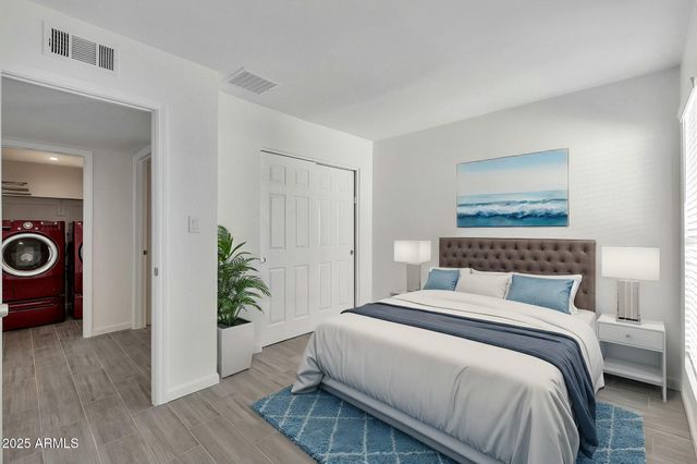 3922 E DAHLIA Drive, Phoenix, AZ 85032