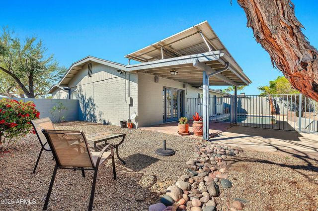 3922 E DAHLIA Drive, Phoenix, AZ 85032