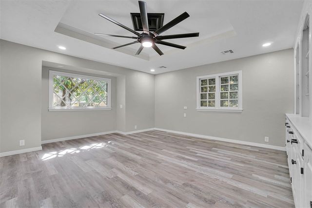 304 NW 35th St, Lawton, OK 73505