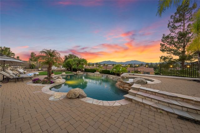 45211 Willowick Street, Temecula, CA 92592