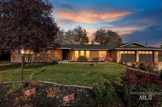 204 Hilldrop St, Caldwell, ID 83605