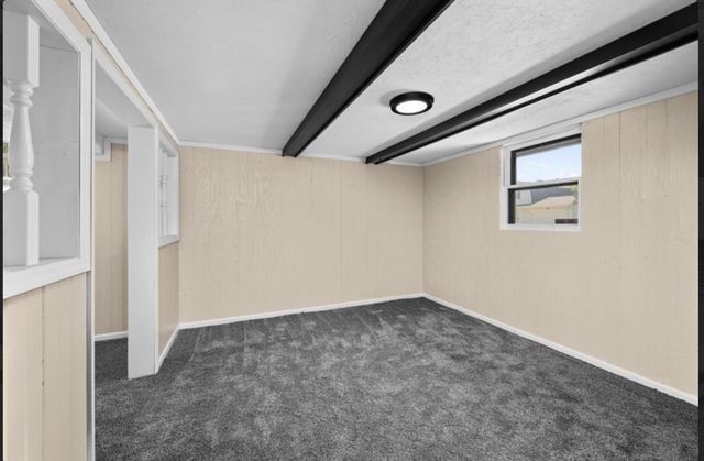 660 Northbrook Drive, Davenport, IA 52806