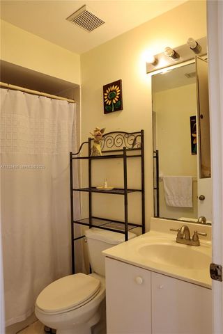 11049 SW 152nd Ct, Miami, FL 33196