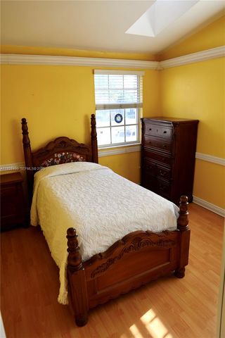 11049 SW 152nd Ct, Miami, FL 33196