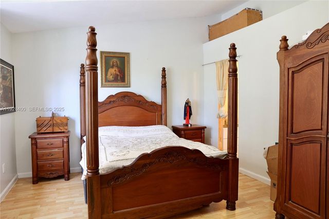 11049 SW 152nd Ct, Miami, FL 33196