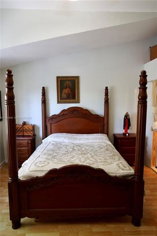 11049 SW 152nd Ct, Miami, FL 33196