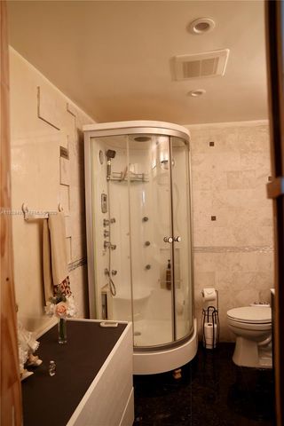 11049 SW 152nd Ct, Miami, FL 33196