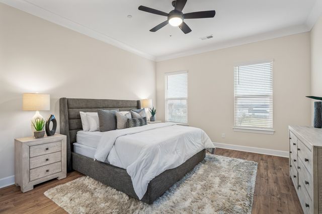 460 Buckwood Avenue, W, Thompsons Station, TN 37179