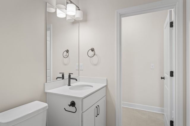 460 Buckwood Avenue, W, Thompsons Station, TN 37179