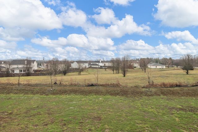 460 Buckwood Avenue, W, Thompsons Station, TN 37179