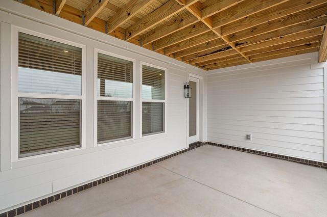 460 Buckwood Avenue, W, Thompsons Station, TN 37179