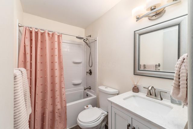 1734 Ferris Road, Columbus, OH 43224