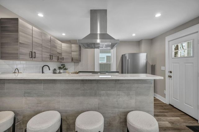 1476 N 6th Street, Columbus, OH 43201