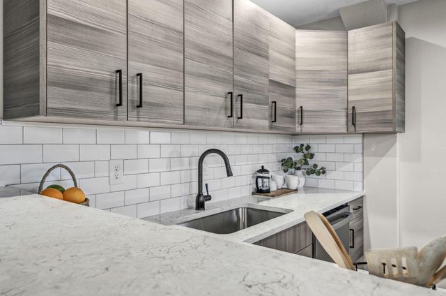 1476 N 6th Street, Columbus, OH 43201