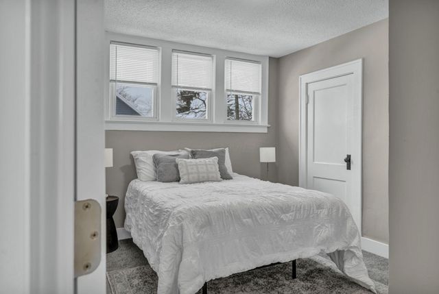 1476 N 6th Street, Columbus, OH 43201