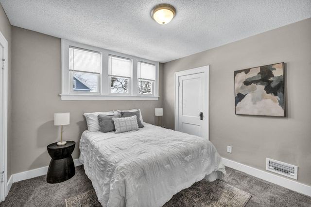 1476 N 6th Street, Columbus, OH 43201