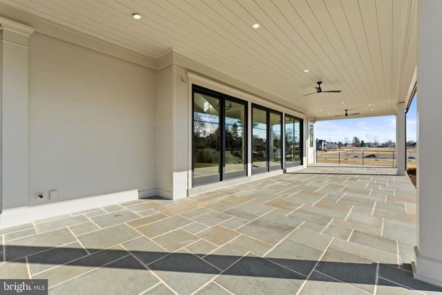 505 MARTINGALE RIDGE DR, Middleburg, VA 20117