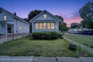 1400 Glenrose Avenue, Lansing, MI 48915