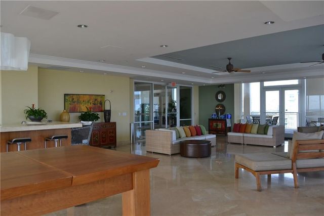 511 SE 5 Avenue 2103, Fort Lauderdale, FL 33301