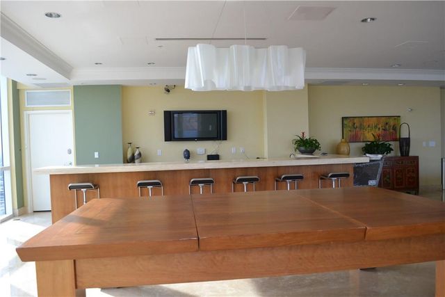 511 SE 5 Avenue 2103, Fort Lauderdale, FL 33301