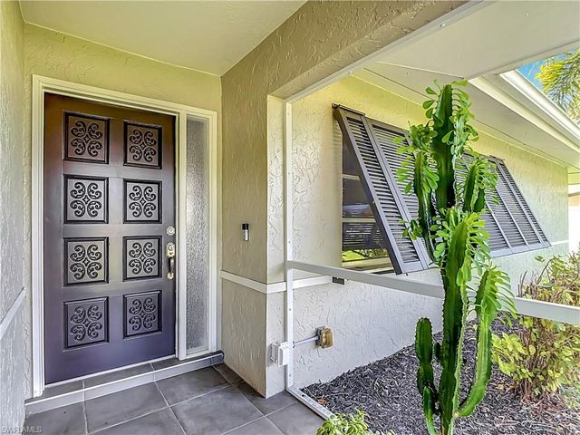 928 52nd ST, Cape Coral, FL 33914