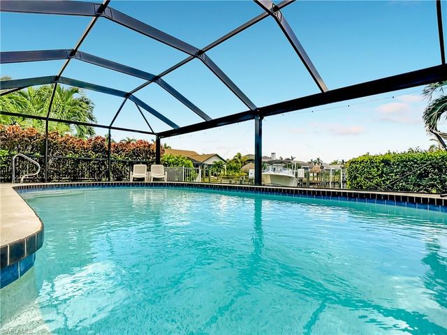 928 52nd ST, Cape Coral, FL 33914