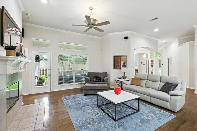 3612 Bordeaux Lane, Hurst, TX 76054