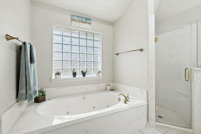 3612 Bordeaux Lane, Hurst, TX 76054