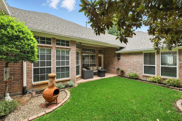 3612 Bordeaux Lane, Hurst, TX 76054