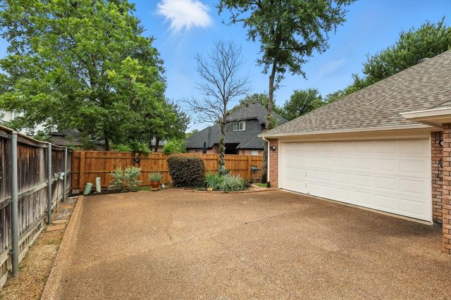 3612 Bordeaux Lane, Hurst, TX 76054