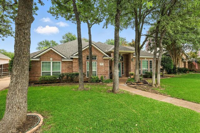 3612 Bordeaux Lane, Hurst, TX 76054