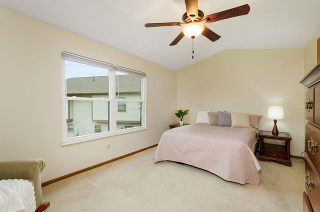 8041 Lakeloop Drive, Westerville, OH 43081