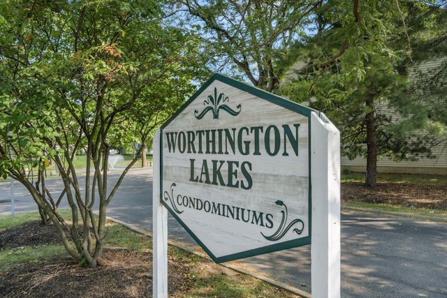 8041 Lakeloop Drive, Westerville, OH 43081