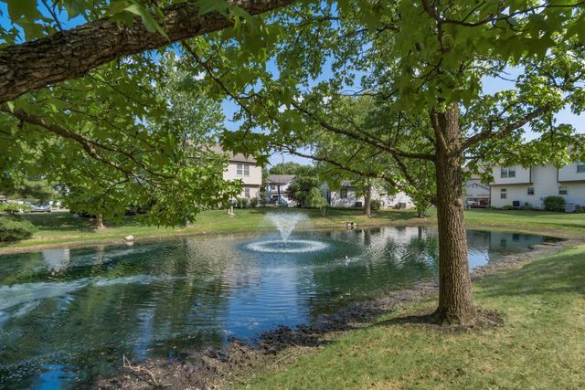 8041 Lakeloop Drive, Westerville, OH 43081