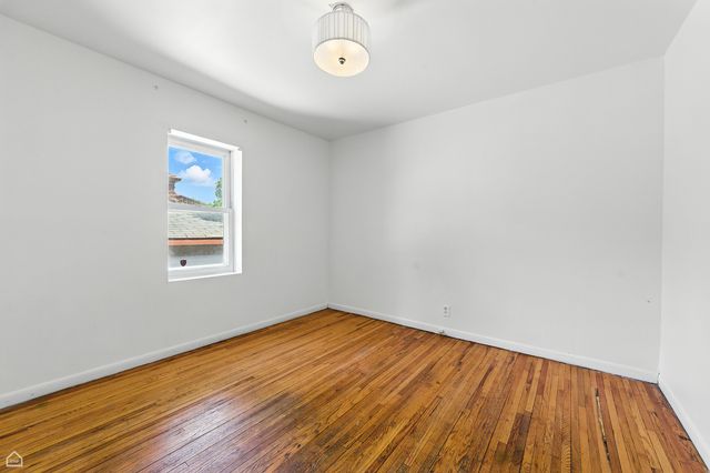 1121 W 104TH Street, Chicago, IL 60643