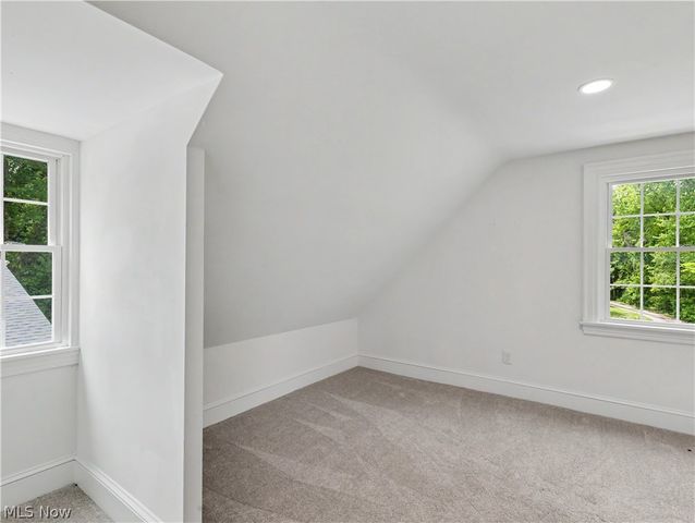 3246 Stimson Road, Barberton, OH 44203