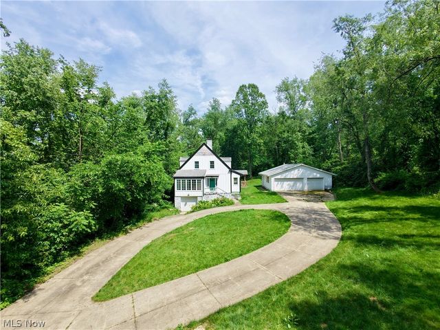 3246 Stimson Road, Barberton, OH 44203