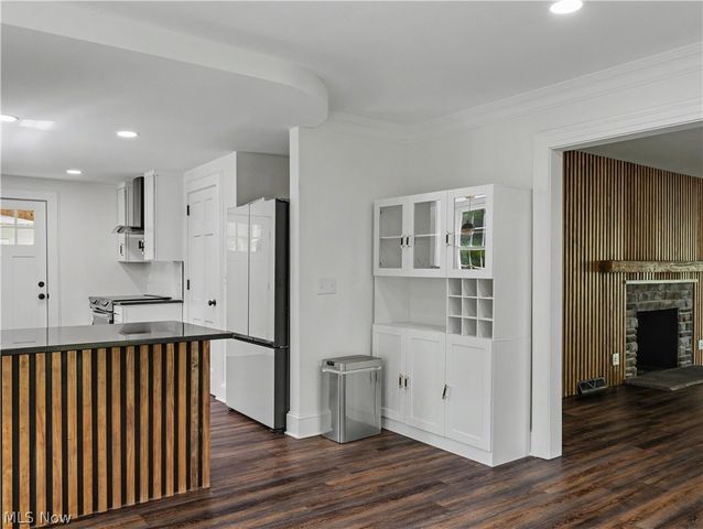 3246 Stimson Road, Barberton, OH 44203