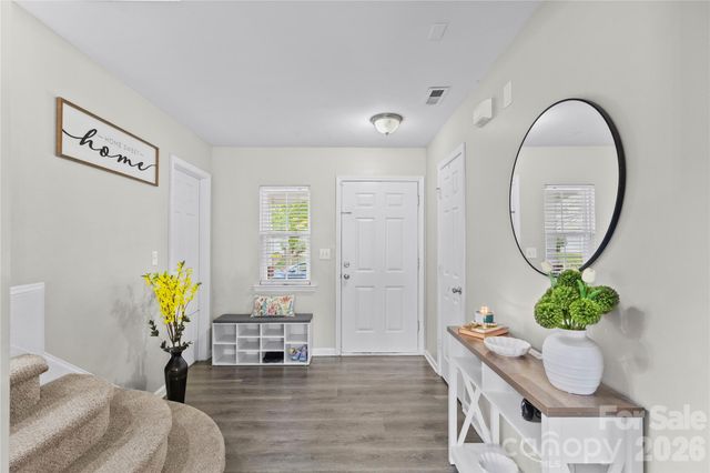 10510 Hawick Court, Charlotte, NC 28278